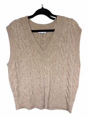 Dex Cable Knit V-Neck Vest - Beige